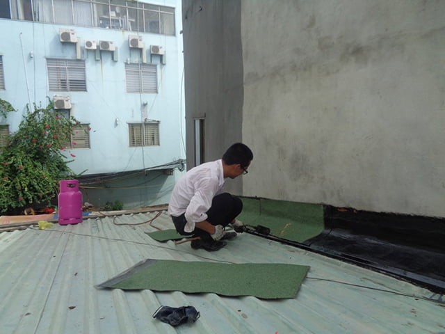 Máng xả nước giúp chống thấm tường nhà