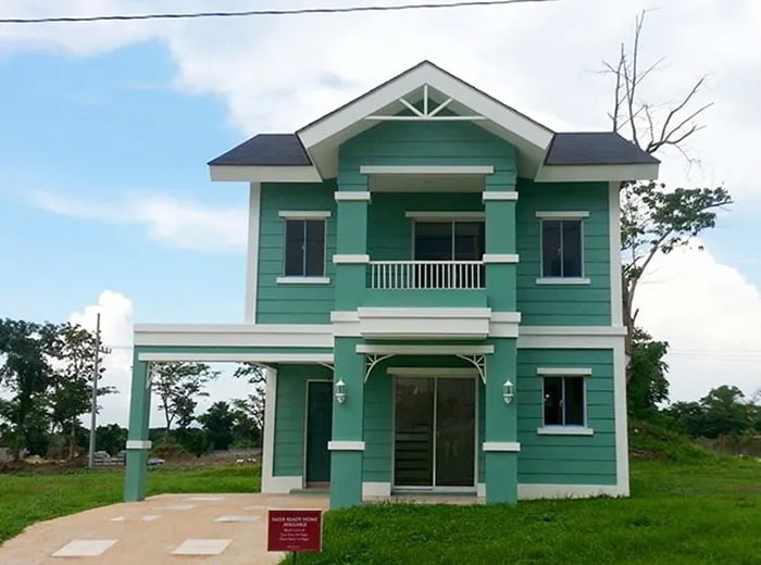 sơn nhà ngoài trời màu xanh lá