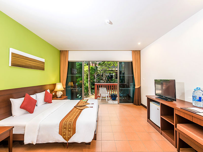 Tuổi Hợi sơn nhà màu gì. thosonnhadep