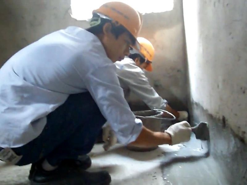 Muối hóa chân tường