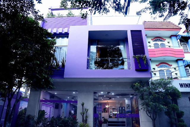 màu sơn nhà hướng Đông