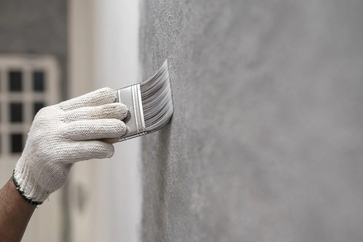 Sơn Acrylic là gì? Ưu điểm & nhược điểm của sơn Acrylic
