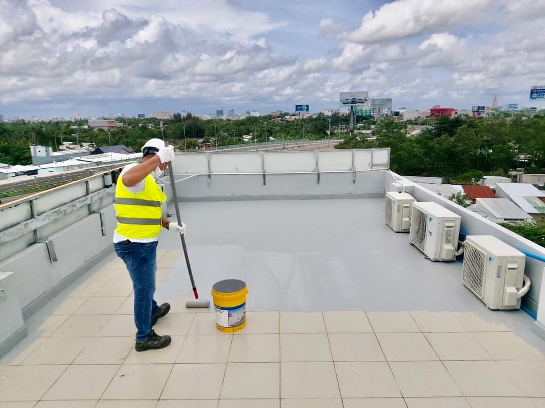 Cách chống thấm sân thượng hiệu quả – Bảo vệ ngôi nhà bền đẹp theo thời gian